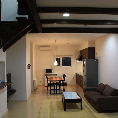 Tsuru Apartments NakaNakafurano Exteriör bild