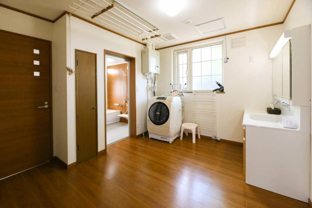Tsuru Apartments NakaNakafurano Exteriör bild