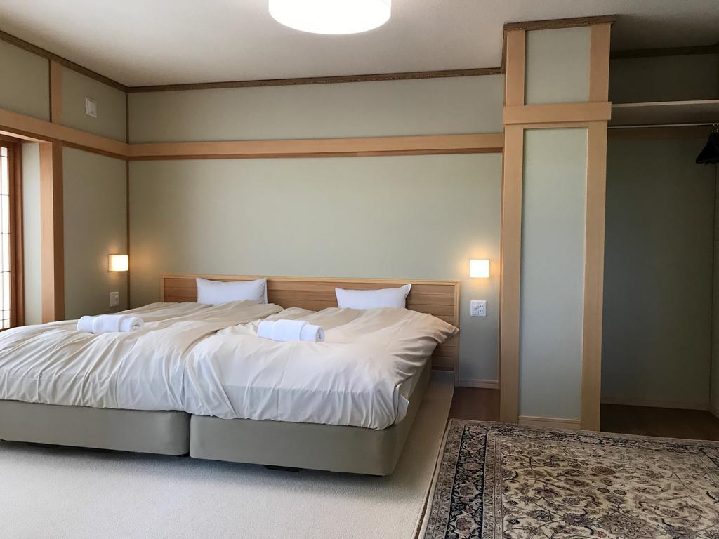 Tsuru Apartments NakaNakafurano Exteriör bild